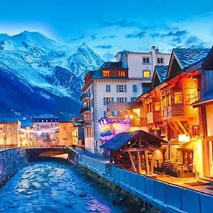  Apartamento Apple Chamonix, Centre, Parking, Ski-in/out